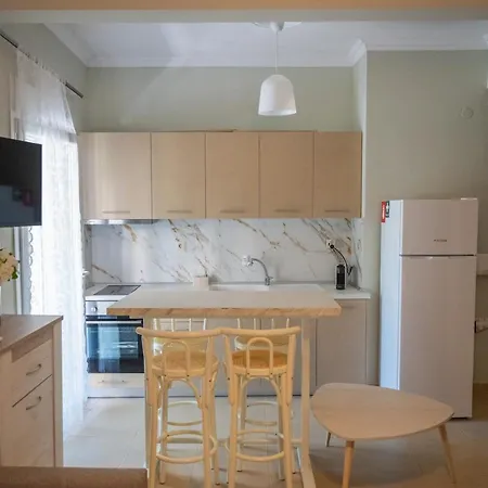 Zoe Seaview By Rentalspro - Halkidiki Apartment Nea Moudania